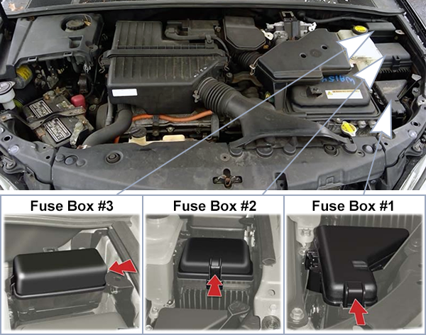 Lexus RX400H (XU30; 2007-2009): Engine compartment fuse box location