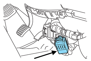 Ford Low Cab Forward (2006-2009): Relays location